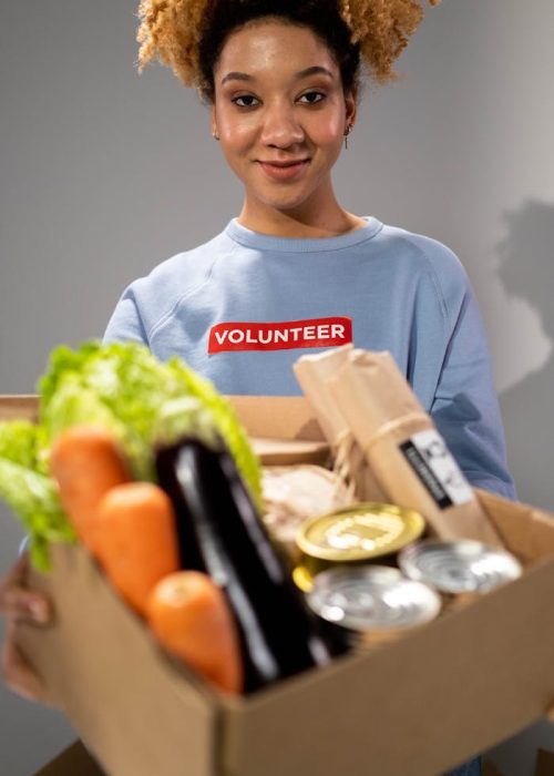 A volunteer demonstrating the value of generosity A volunteer demonstrating the value of generosity
